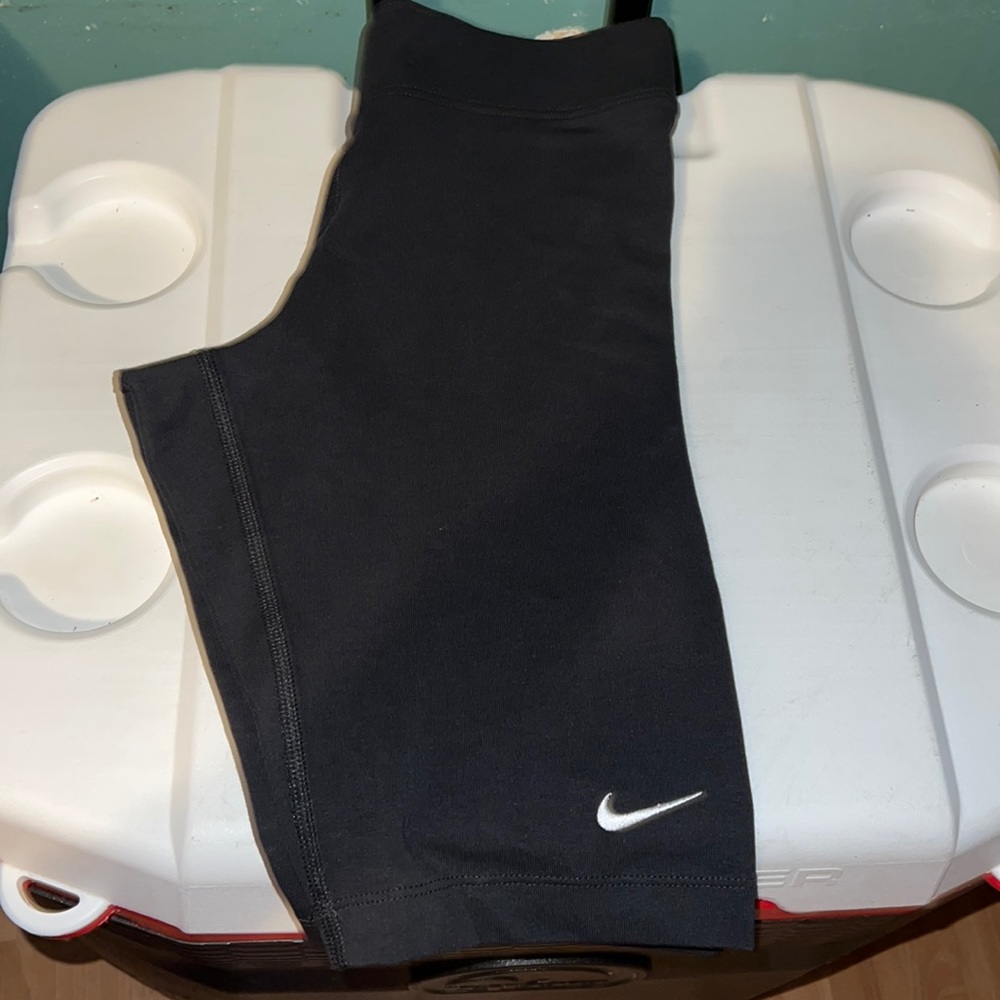 Nike biker shorts (size xs)